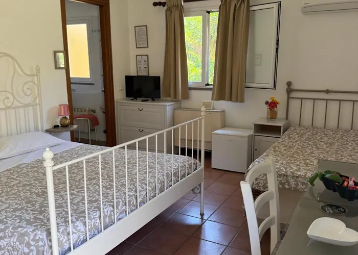 Argentea Alloggio per agriturismo *